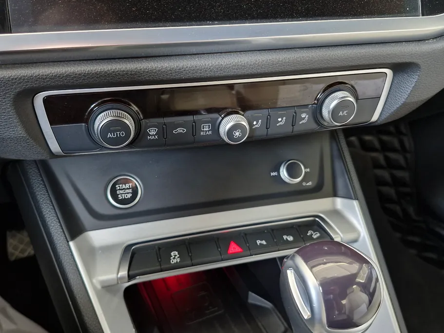 2023 Audi Q3 35 TFSl 