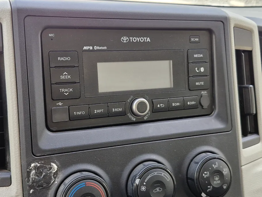 2022 Toyota Haice ثلاجة سقف عالي 