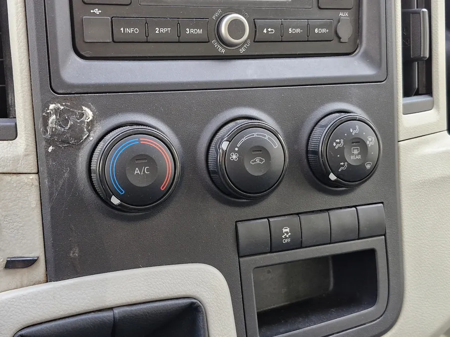 2022 Toyota Haice ثلاجة سقف عالي 