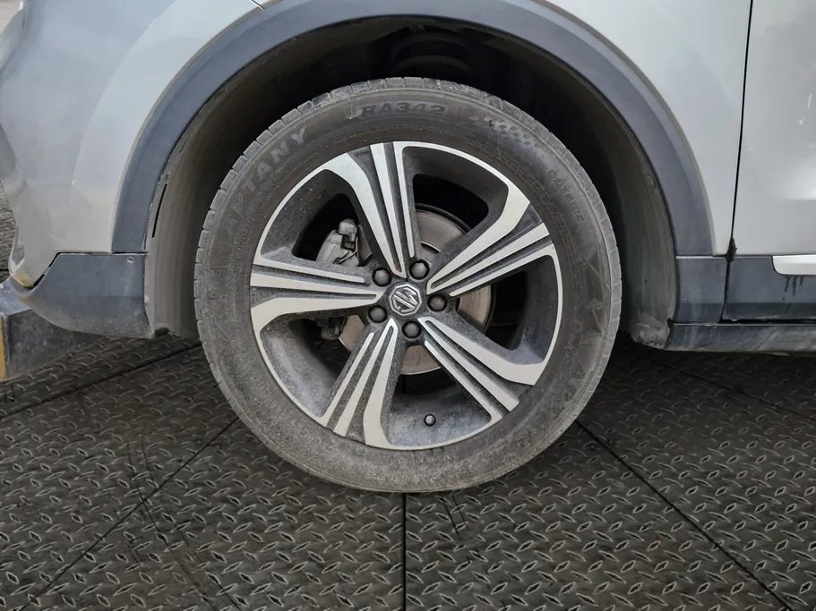 ام جي ZS LUX 2023 