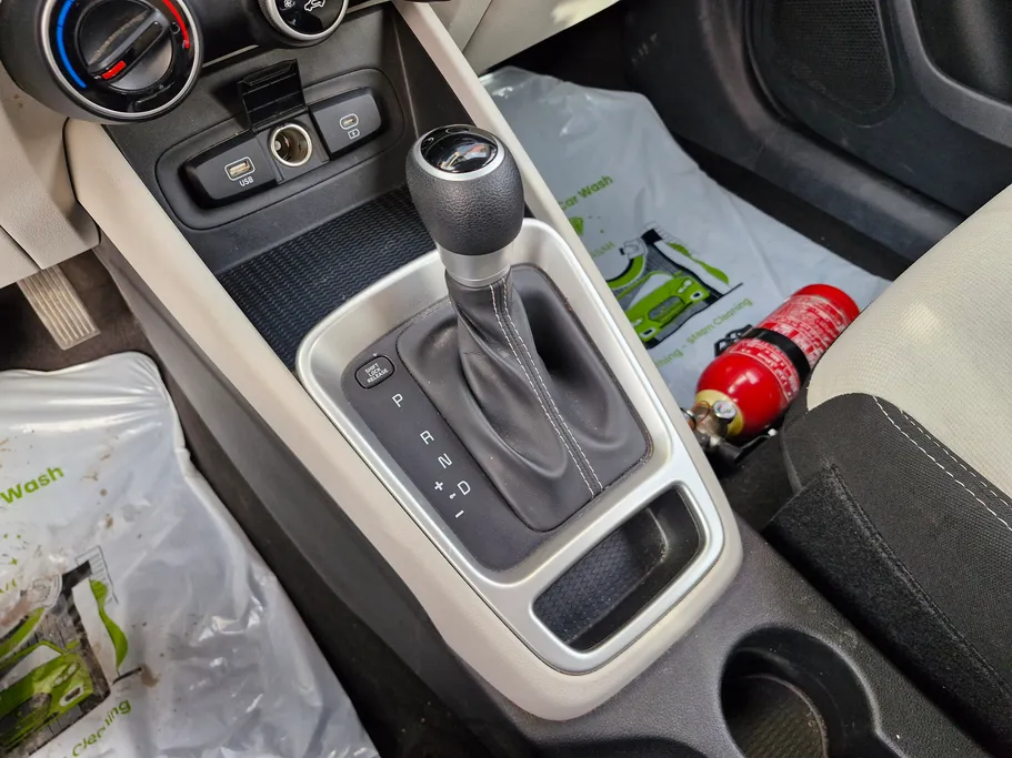 2024 Hyundai Venue Smart 