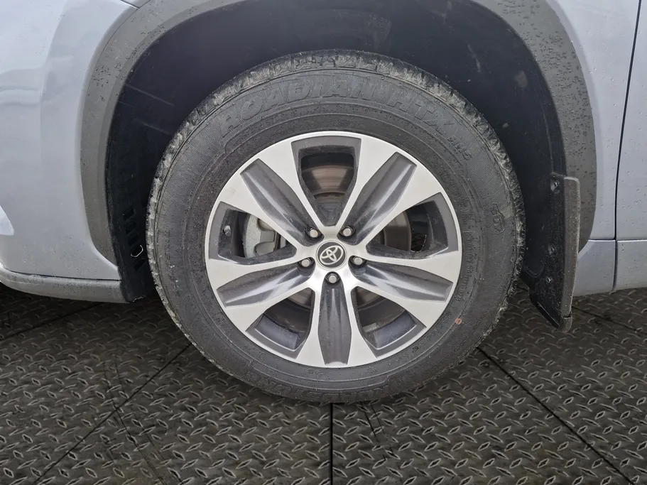 تويوتا هايلاندر GLE 2024 