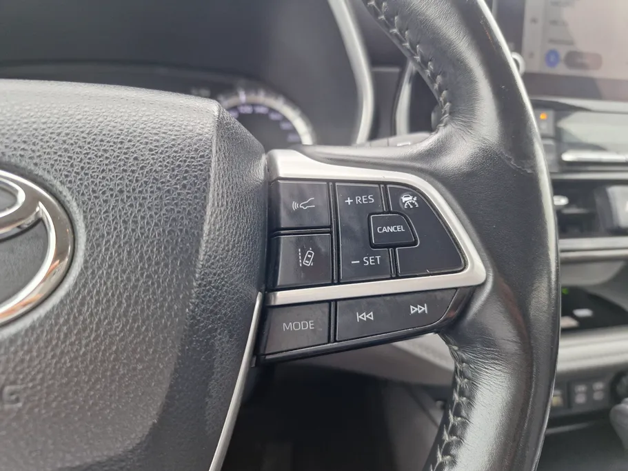 تويوتا هايلاندر GLE 2024 