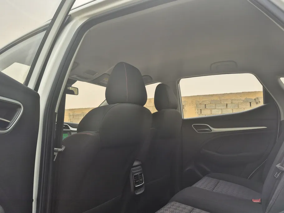 ام جي ZS STD 2023 