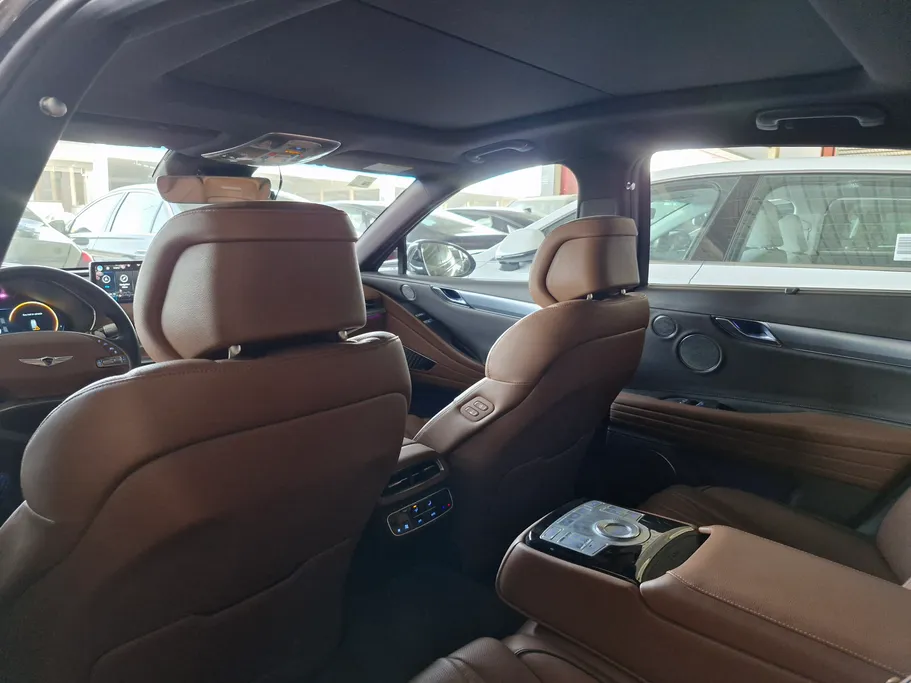 2022 Genesis G80 ROYAL 