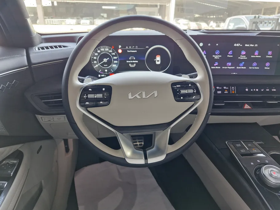2022 Kia K8 GLS 
