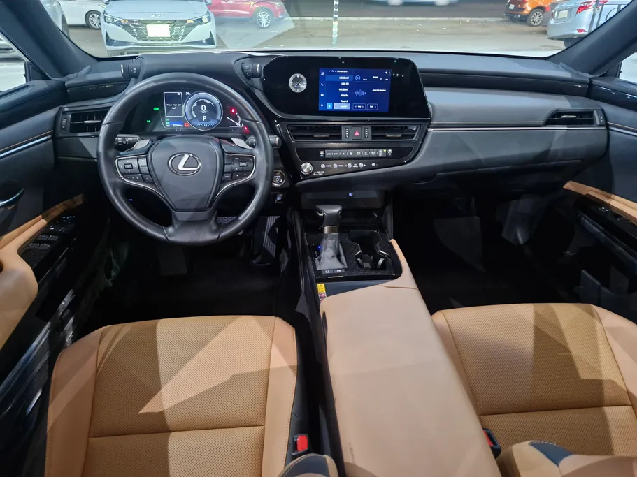 2024 Lexus ES 300 AH Hybrid  