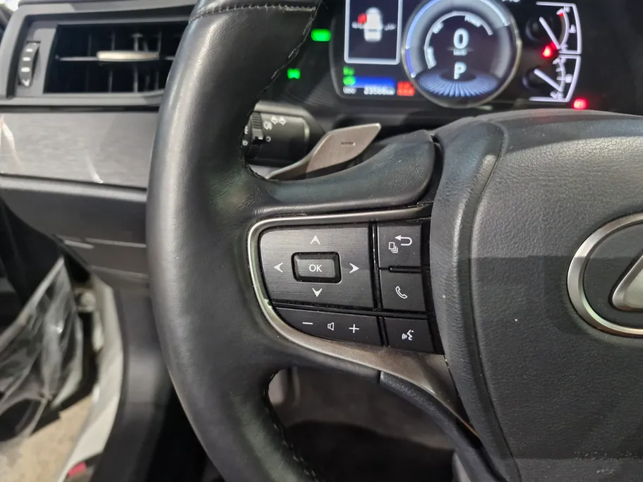 2024 Lexus ES 300 AH Hybrid  