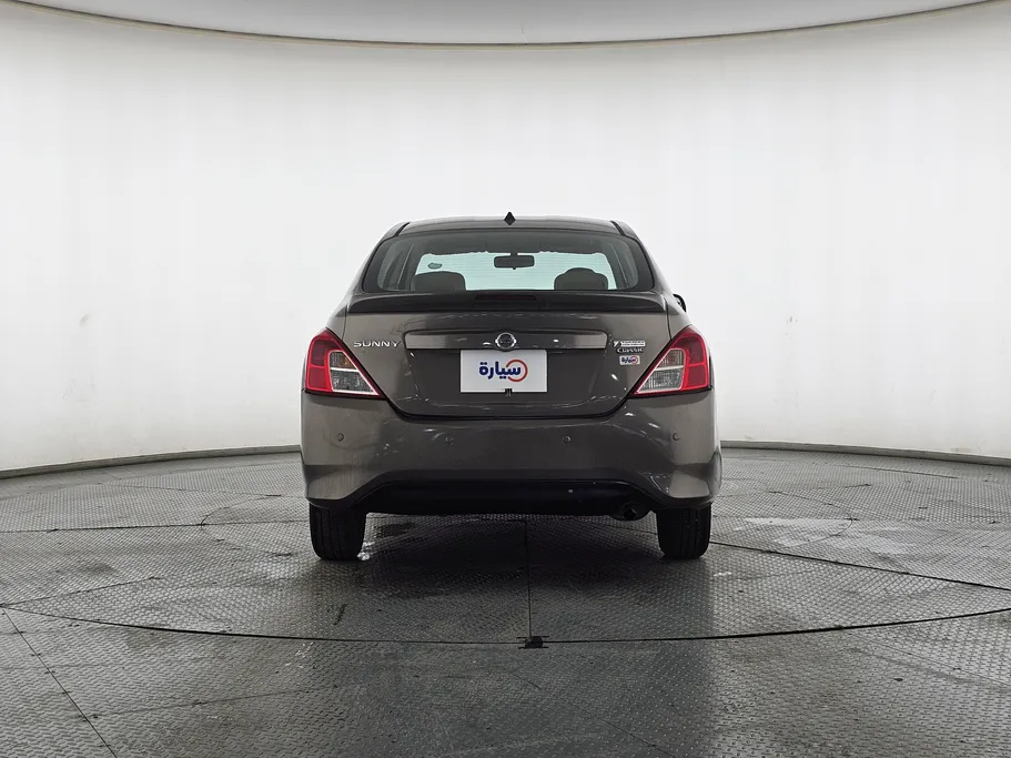 2021 Nissan Sunny Classic 