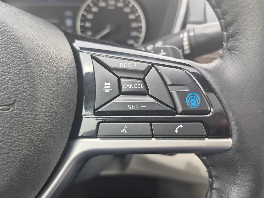 2022 Nissan Altima SL 