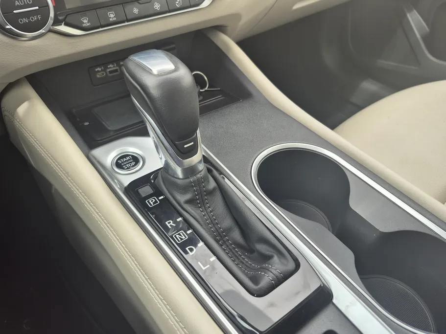 2022 Nissan Altima SL 