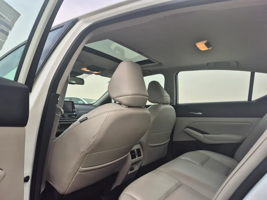 2022 Nissan Altima SL 