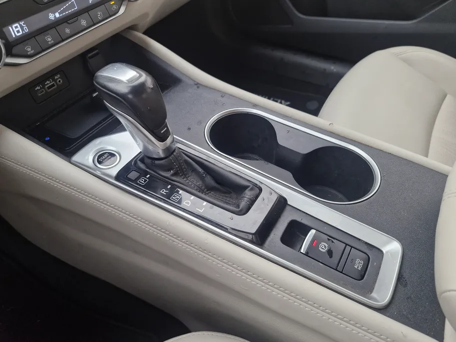 نيسان التيما SL 2022 