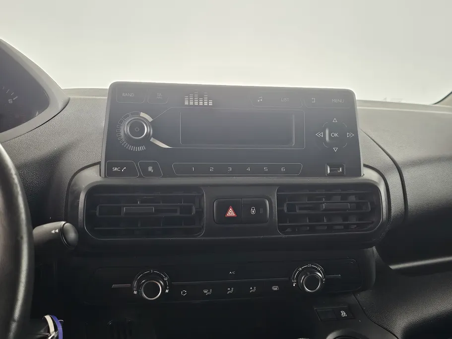 بيجو بارتنر Short van 2022 