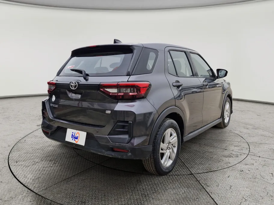 2023 Toyota Raize XLE 