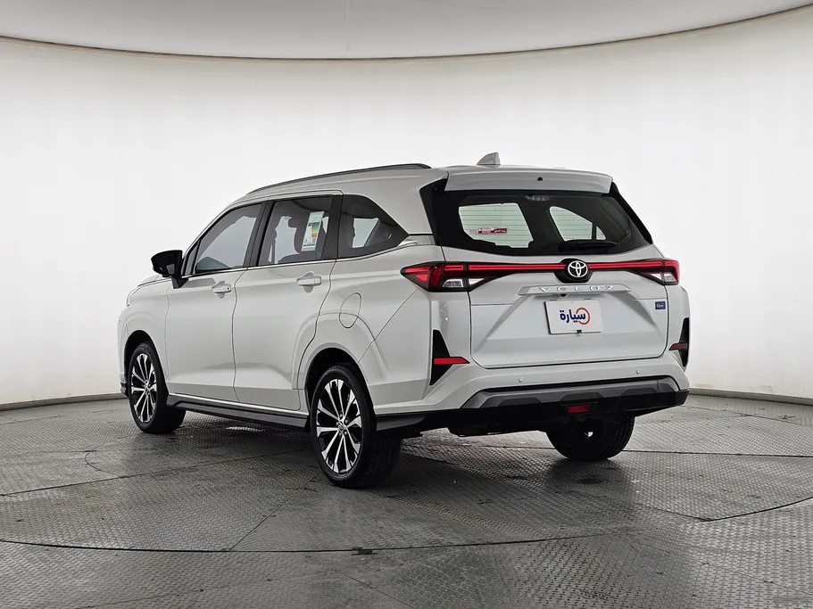 2024 Toyota Veloz GLX 