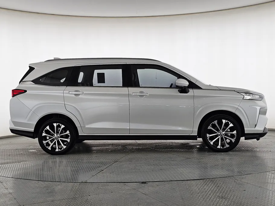 2024 Toyota Veloz GLX 