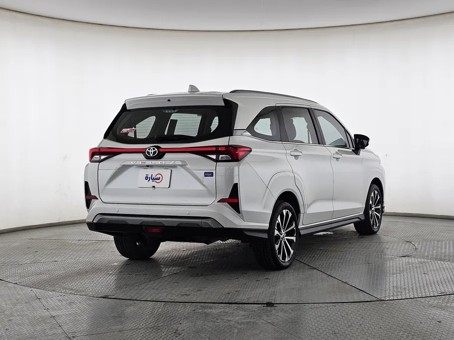 2024 Toyota Veloz GLX 