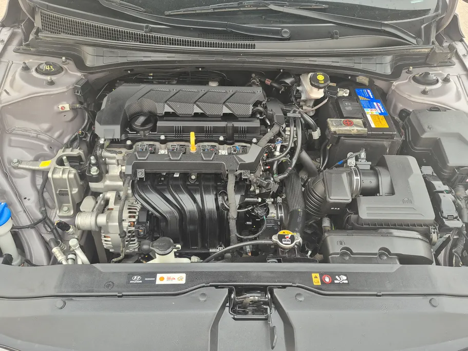 2024 Hyundai Elantra Smart 