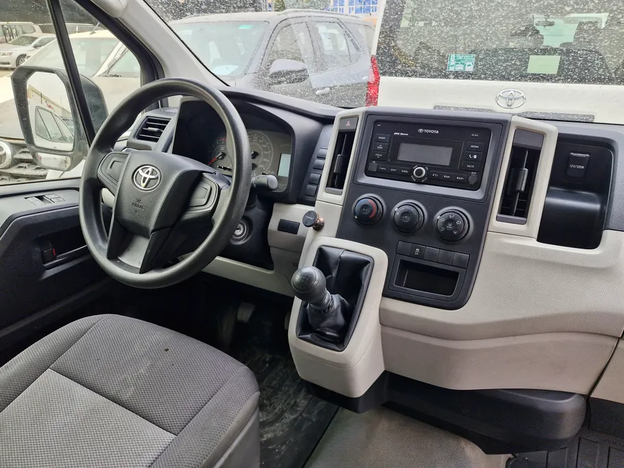 تويوتا هايس ثلاجة سقف عالي 2021 