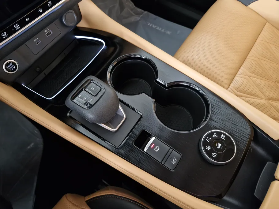 2024 Nissan Xtrail SV Plus 