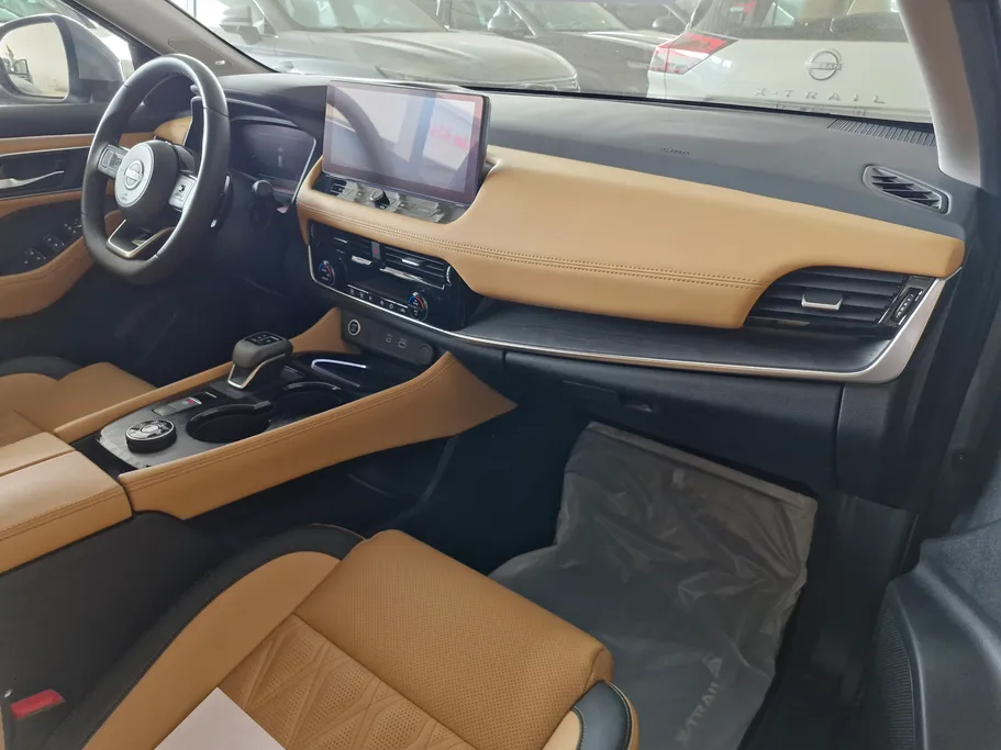 2024 Nissan Xtrail SV Plus 