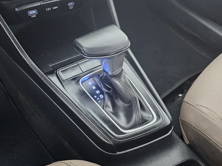 2024 Hyundai Accent Fleet 