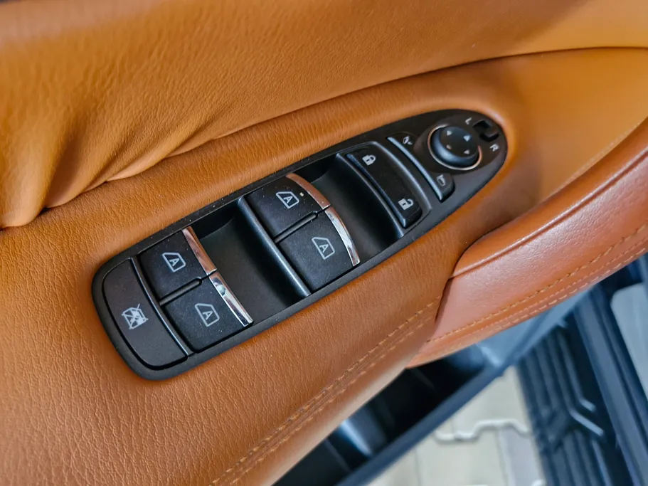 نيسان باترول SE Platinum 2024 