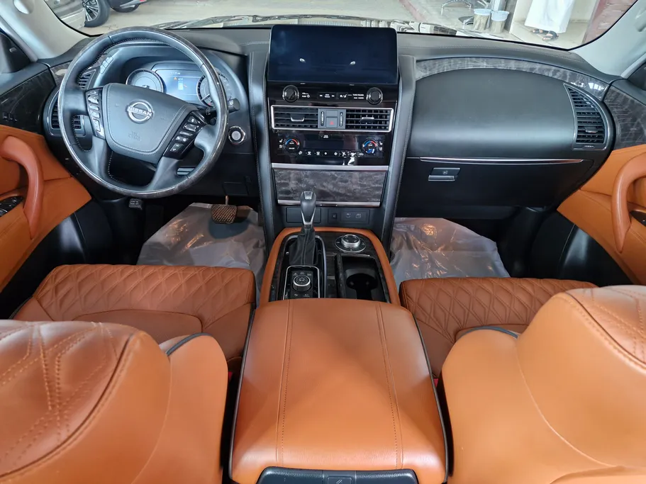 نيسان باترول SE Platinum 2024 