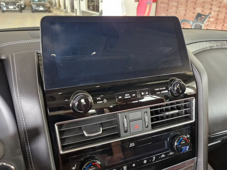 نيسان باترول SE Platinum 2024 