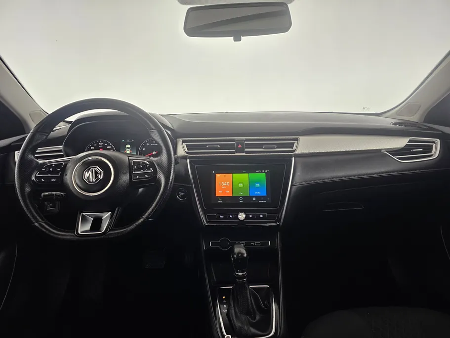 2022 MG 5 COM 