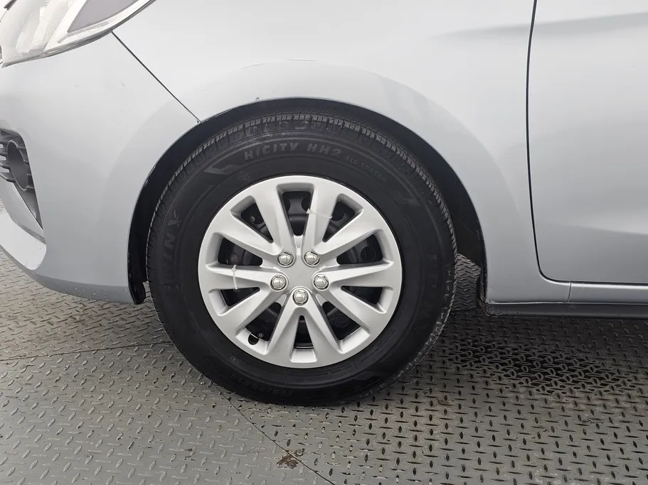 ميتسوبيشي اتراج L 2021 