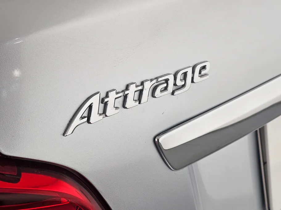 ميتسوبيشي اتراج L 2021 