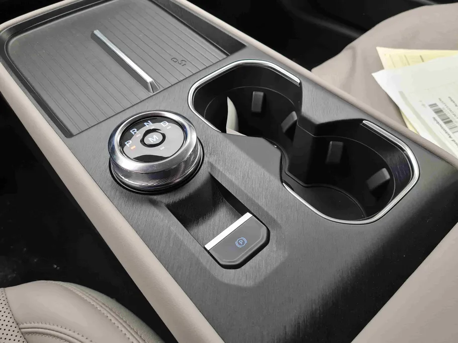 فورد تورس ترند الإصدار الجديد 2026 