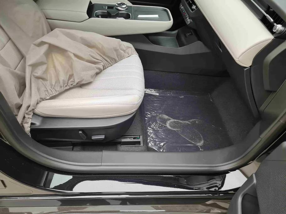 فورد تورس ترند الإصدار الجديد 2026 