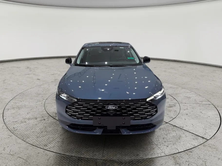 فورد تورس ترند الإصدار الجديد 2026 