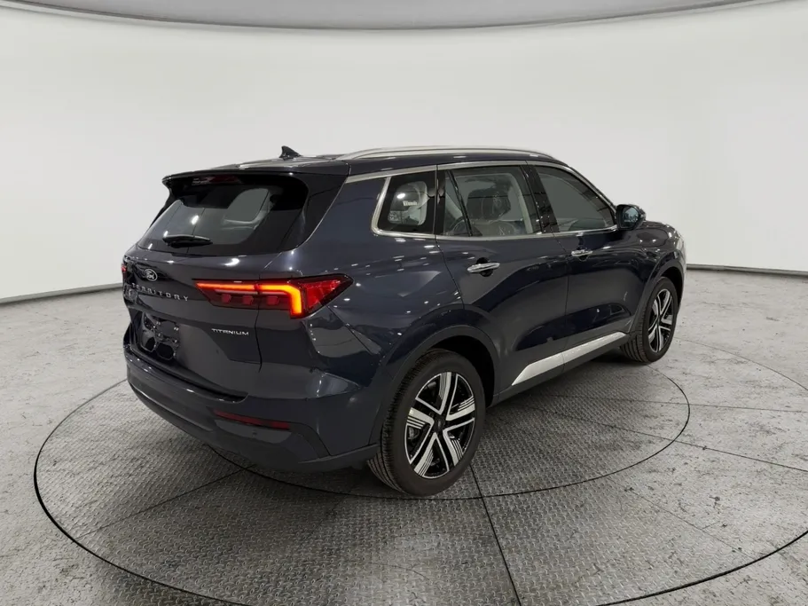 فورد تريتوري تيتانيوم 2026 