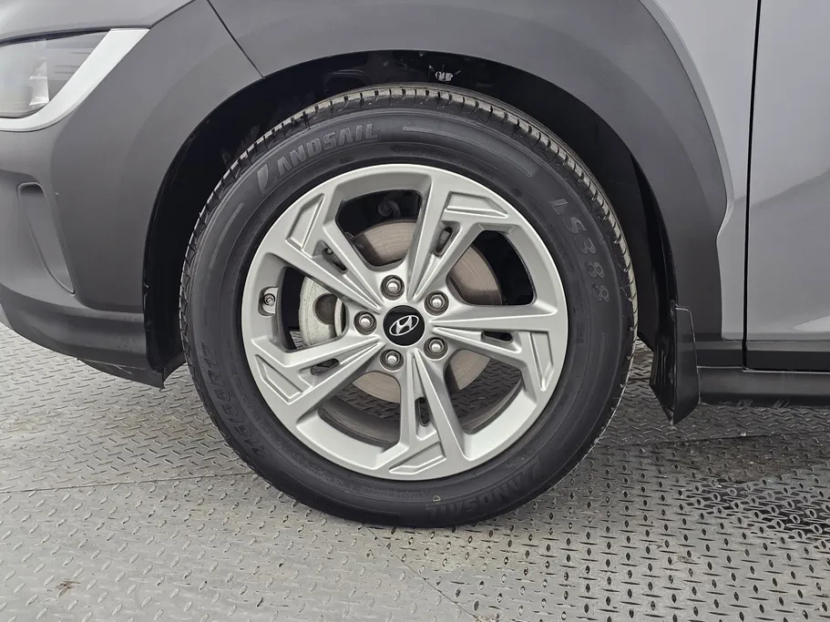 2023 Hyundai Kona SMART 