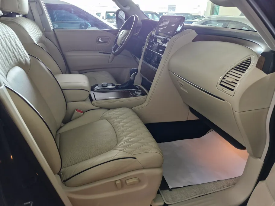 2022 Nissan Patrol Platinum 