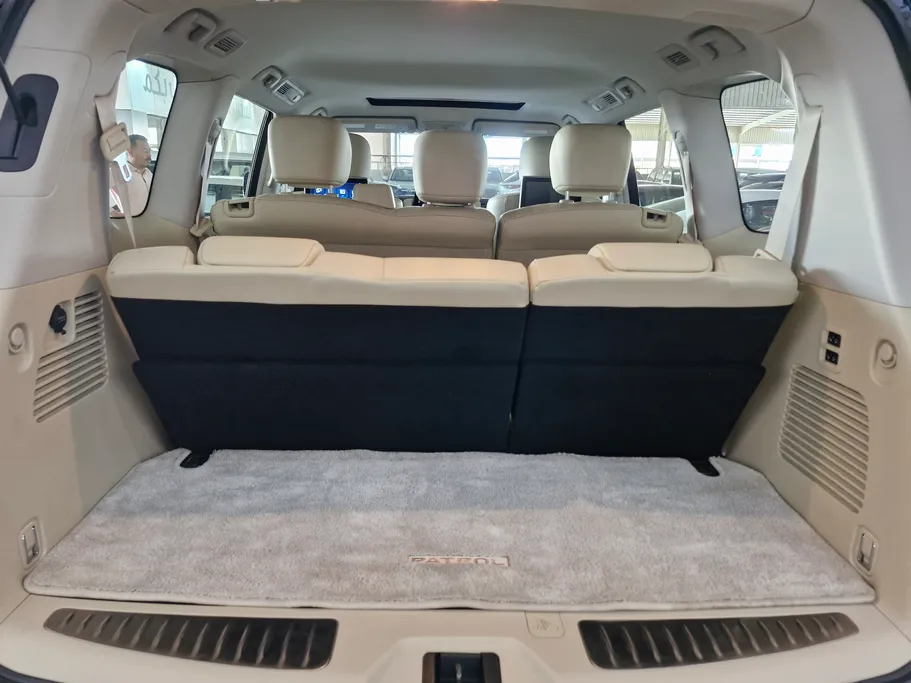 2022 Nissan Patrol Platinum 