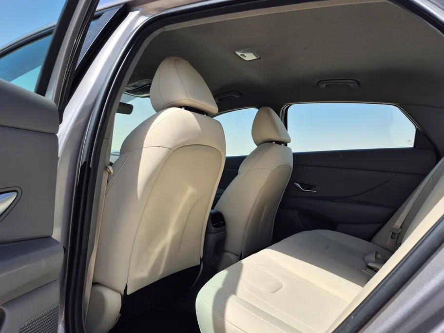 2024 هيونداي Elantra سمارت 