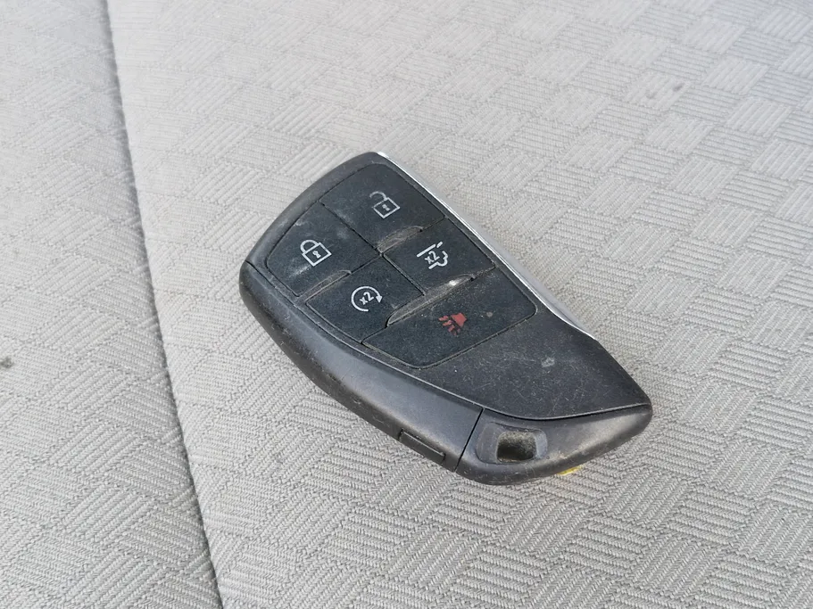 2023 Chevrolet Suburban LS 