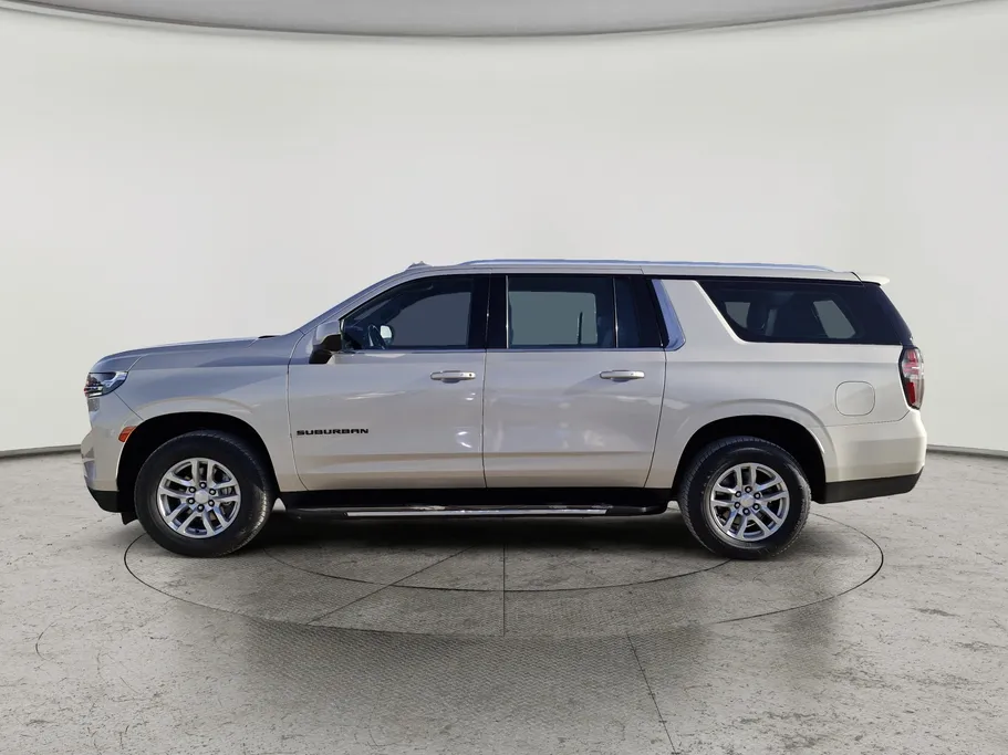 2023 Chevrolet Suburban LS 