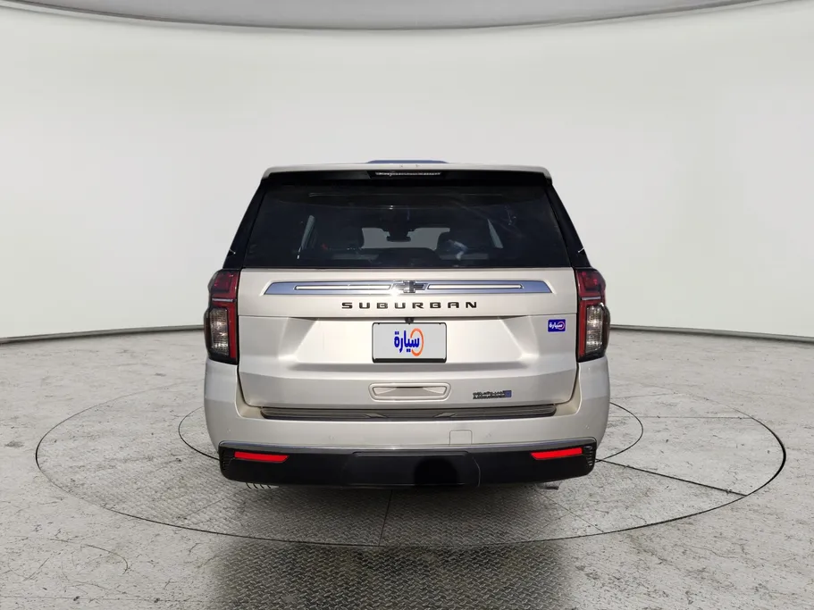 2023 Chevrolet Suburban LS 