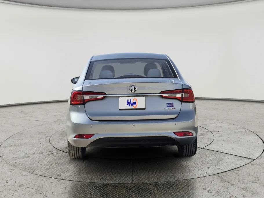 ام جي 5 COM 2022 