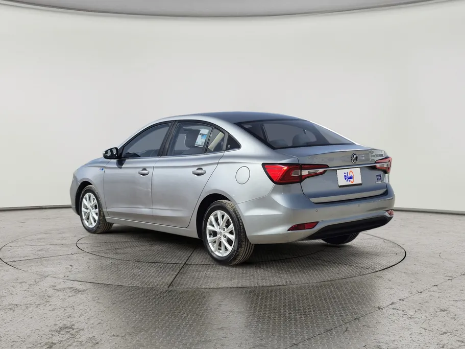 ام جي 5 COM 2022 