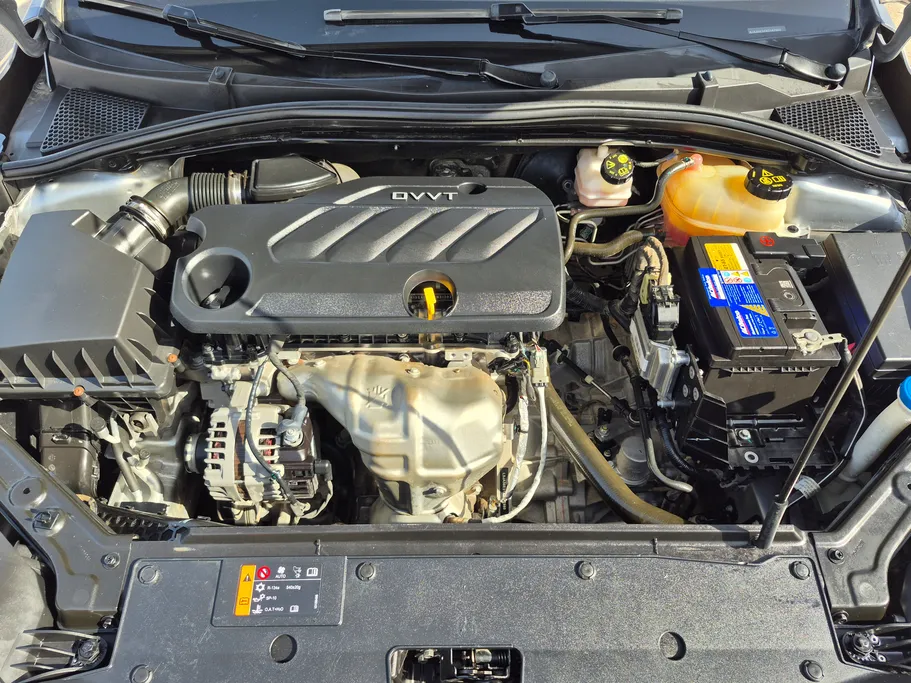 ام جي 5 COM 2022 