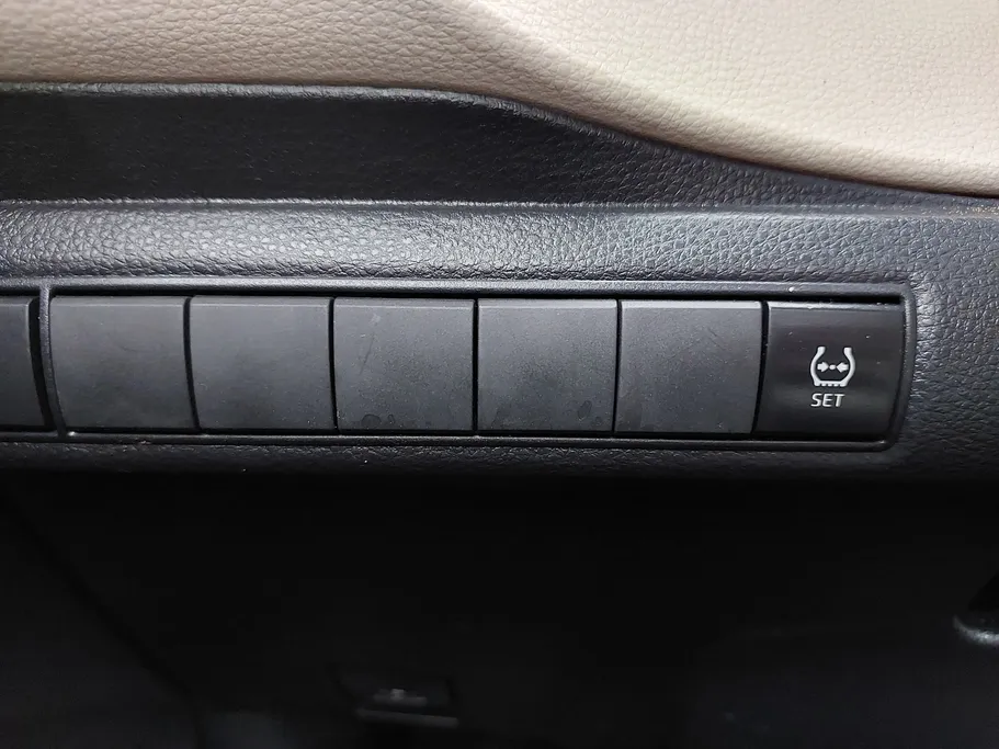 تويوتا كورولا XLI 2020 