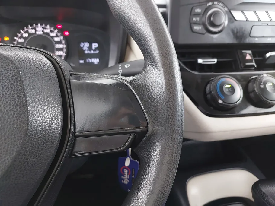 تويوتا كورولا XLI 2020 