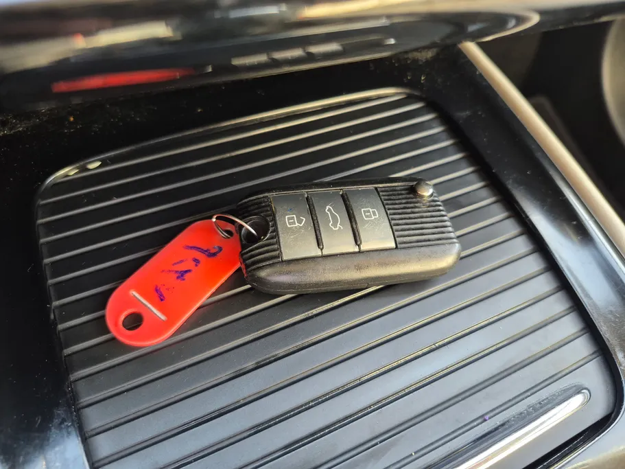 2023 ام جي 5 LUX 